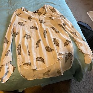 Long Sleeve Blouse with Feather Pattern